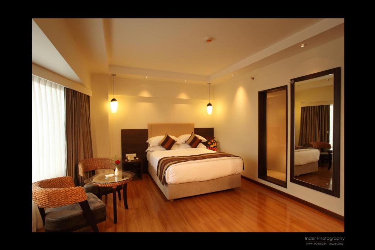 The Altruist Business Hotel Kharadi Pune Eksteriør bilde