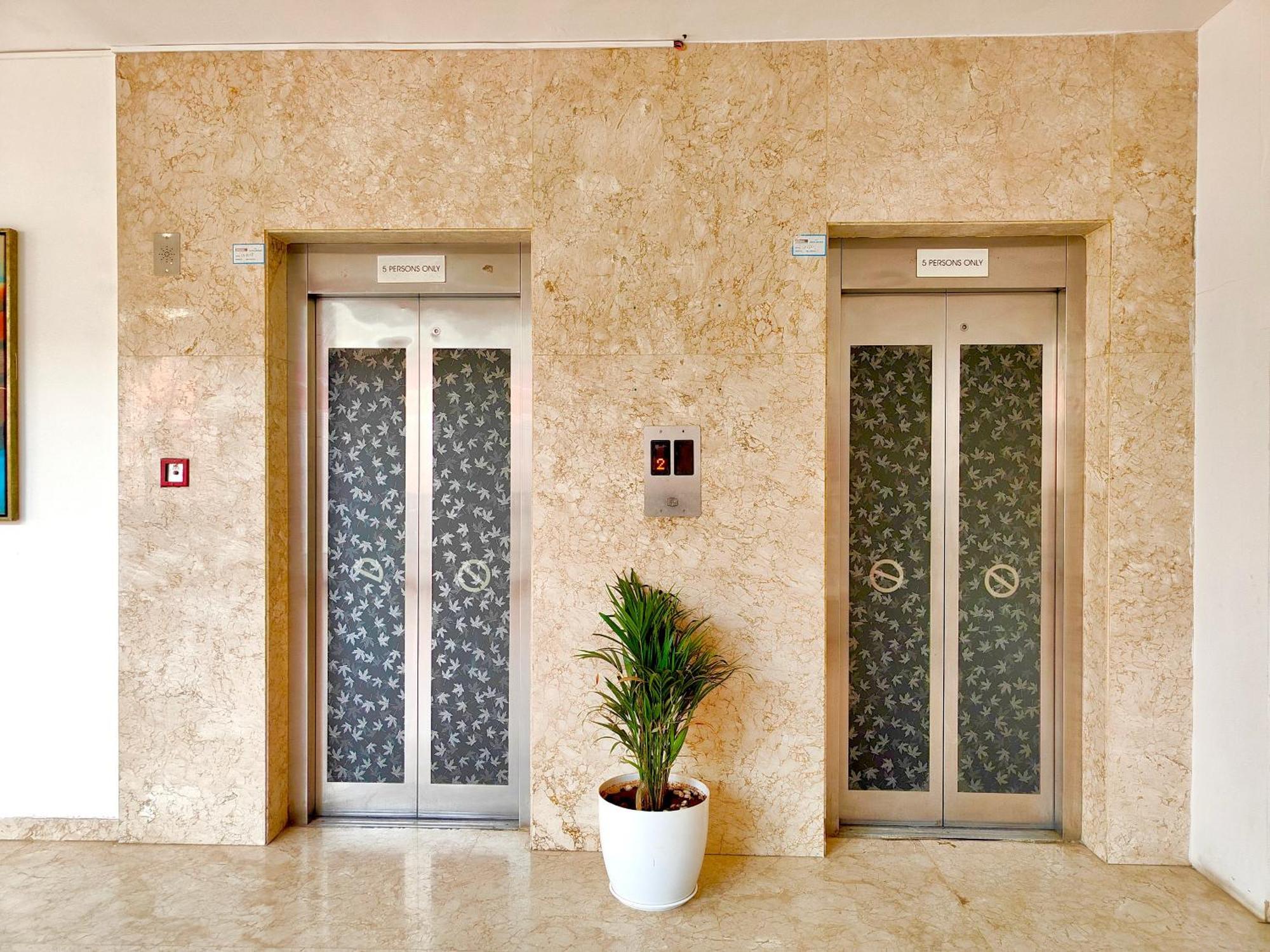 The Altruist Business Hotel Kharadi Pune Eksteriør bilde