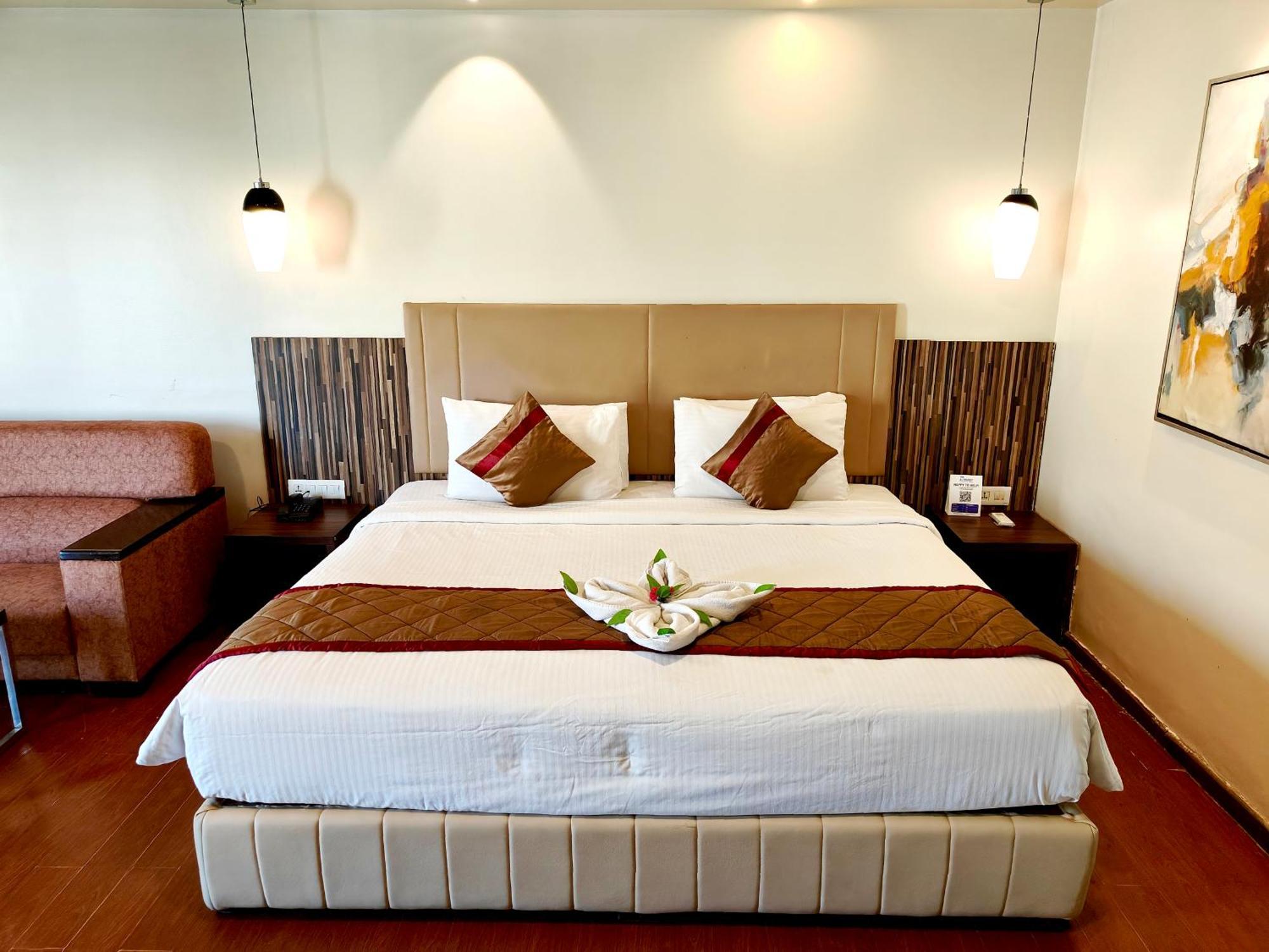 The Altruist Business Hotel Kharadi Pune Eksteriør bilde
