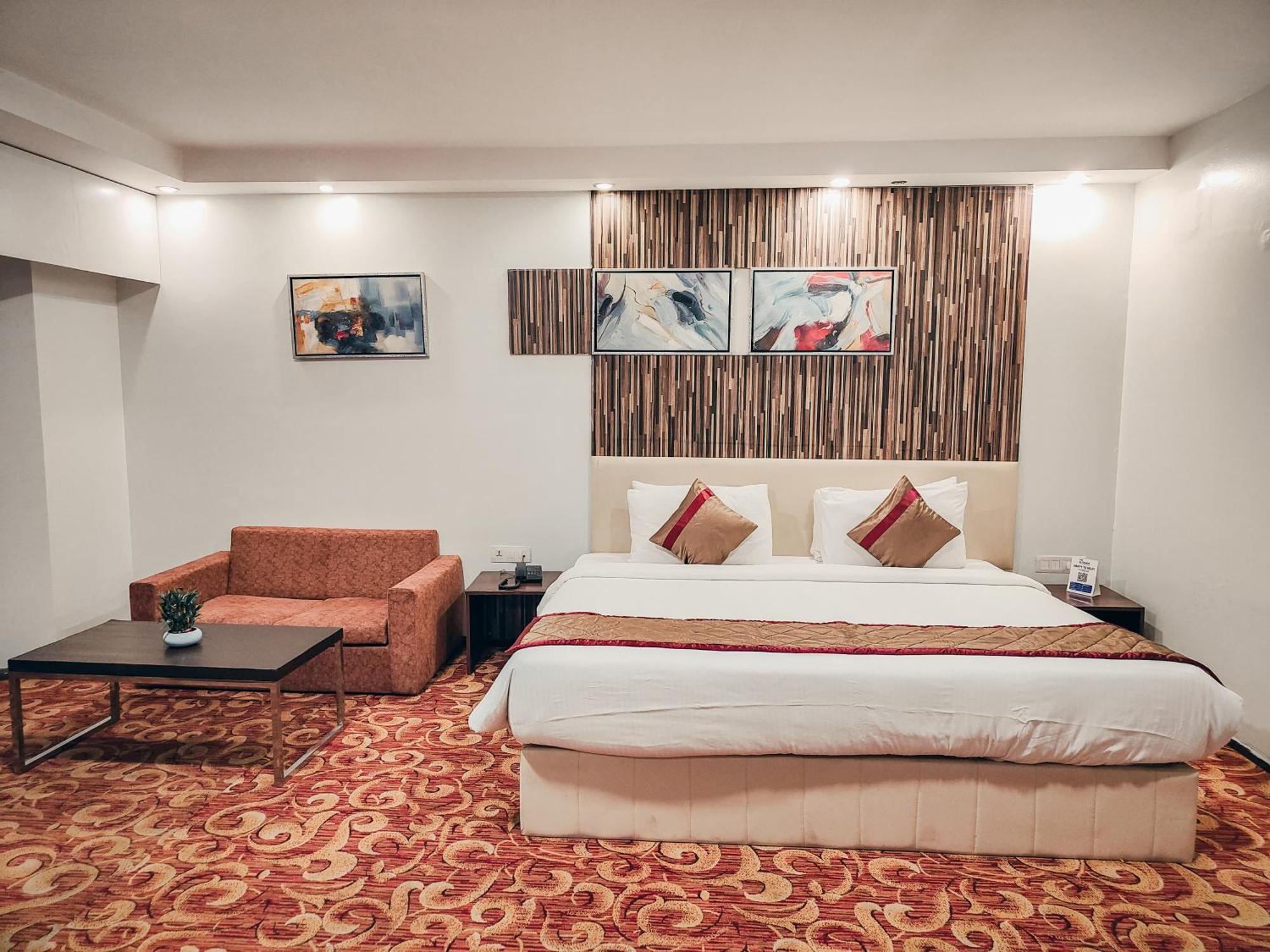 The Altruist Business Hotel Kharadi Pune Eksteriør bilde