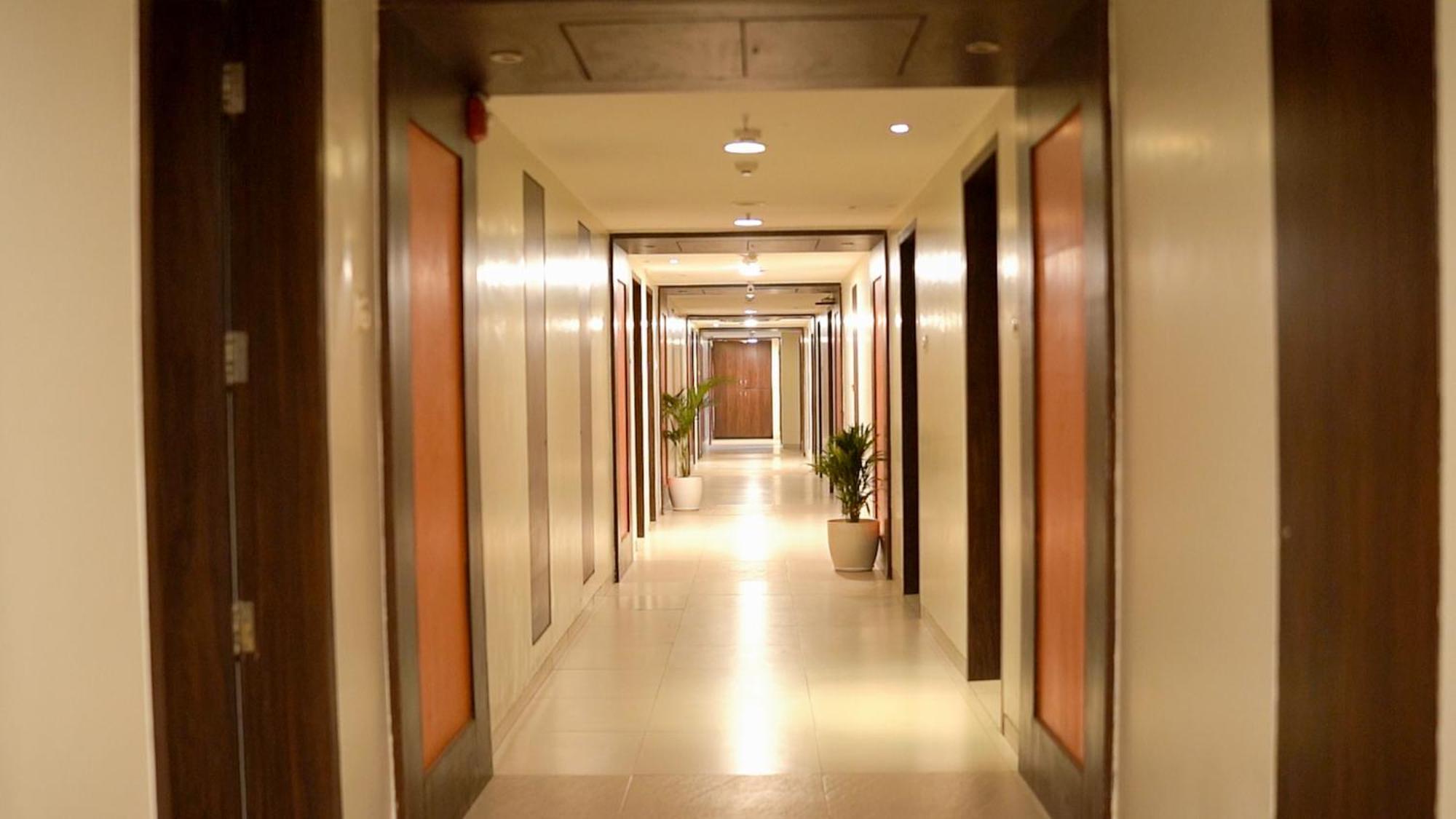 The Altruist Business Hotel Kharadi Pune Eksteriør bilde