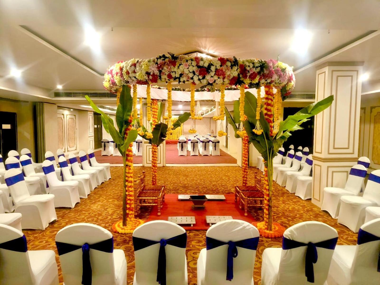 The Altruist Business Hotel Kharadi Pune Eksteriør bilde